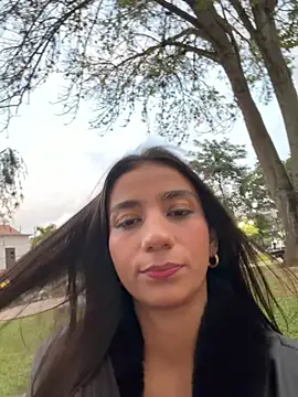 -juicy  online show from March 2, 11:10 pm