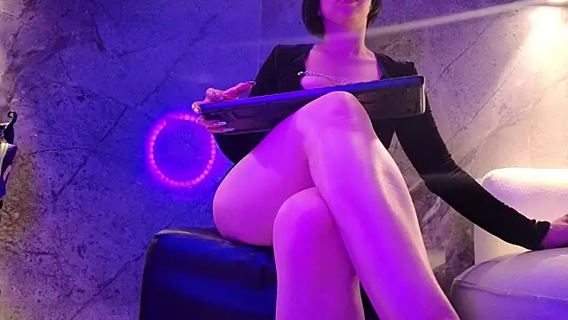 Anxelica Macondo  online show from February 8, 3:10 am