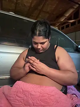 1n0nlythroat online show from December 21, 11:19 pm