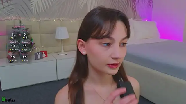 LolaPrise online show from January 6, 1:31 am