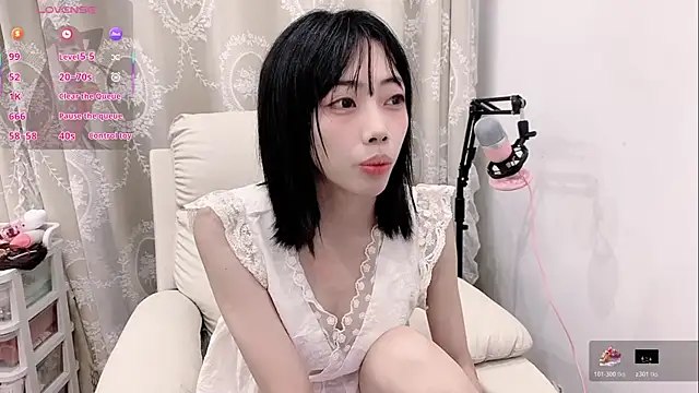 tuantuanle online show from February 10, 3:48 pm