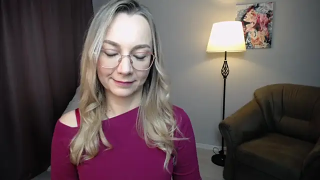 Ava Elior online show from October 31, 10:41 am