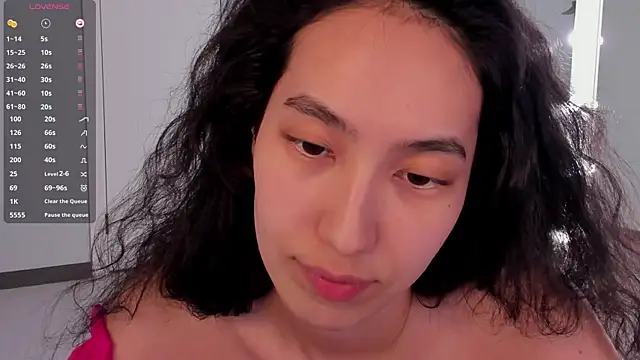 FlirtyAura online show from March 25, 8:50 am