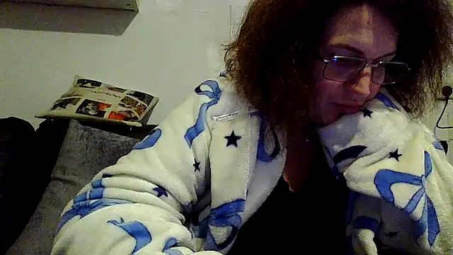 RubyyRosee online show from February 13, 2:30 pm