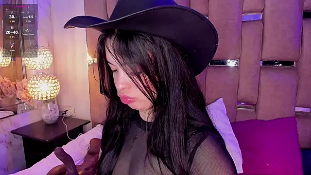 KateLee online show from March 21, 5:23 am