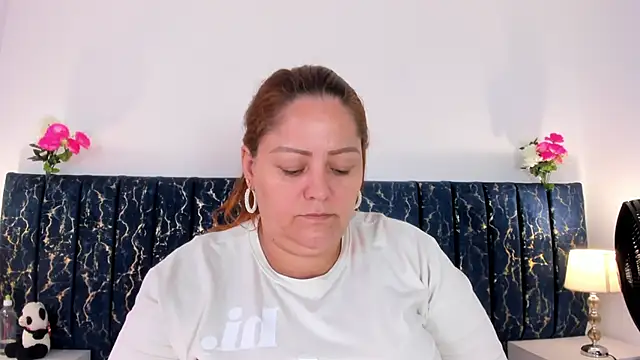 katte landerr online show from May 28, 1:09 pm