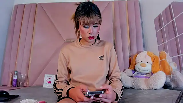 jazmin waked online show from November 11, 1:12 am