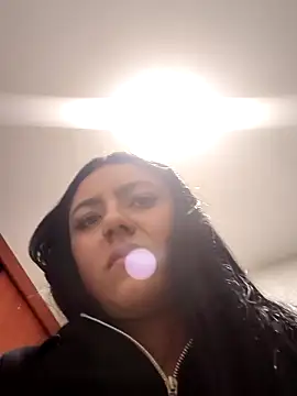 Snapshot of Megara_25 chatting on October 20, 1:30 am Megara 25 online show from October 20, 1:30 am