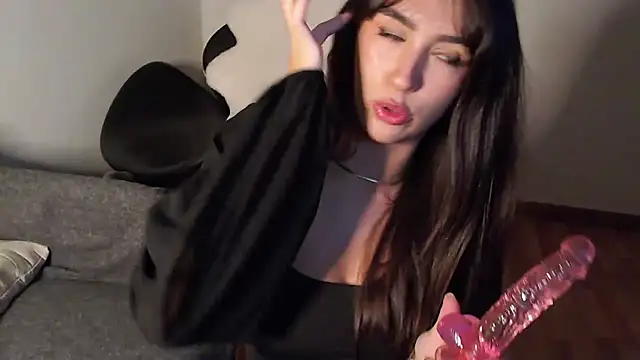 Astridwet online show from October 13, 5:48 pm