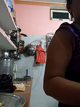 Sonalihot  online show from September 9, 3:34 pm