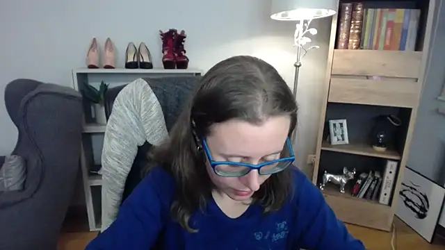 sweetxLizzy online show from November 6, 5:35 am