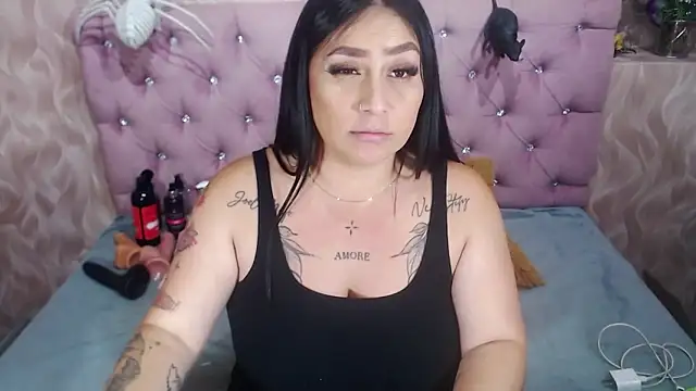 Naomi Braunx online show from October 31, 12:56 am