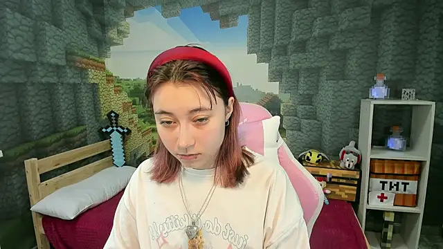 ClaraParks online show from January 13, 7:40 pm