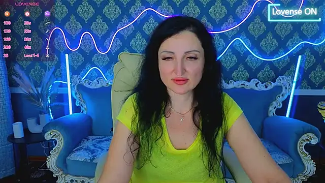 MissRossi online show from November 18, 7:59 pm