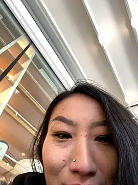 Aliciaz3 online show from November 6, 8:04 pm