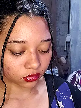 Violethroos online show from October 31, 2:35 am