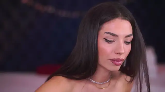 LalaRoze online show from December 20, 8:46 pm