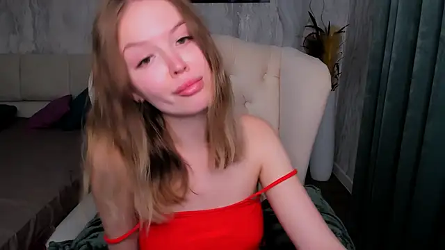 LaurennHill online show from October 5, 12:26 am