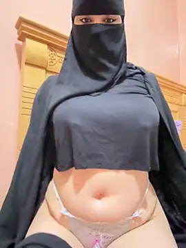  Laiali  online show from April 21, 12:12 pm