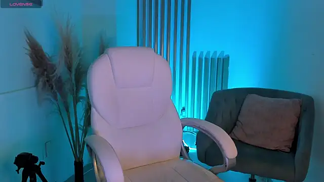 MacarenaRosse online show from October 25, 10:27 pm