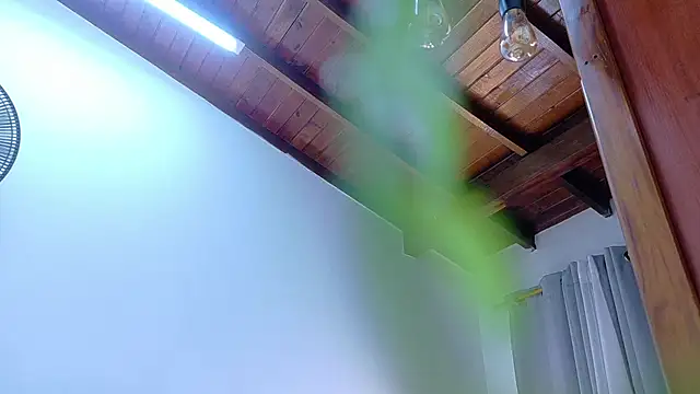 Jennifer Vega1 online show from April 3, 9:24 pm