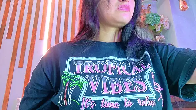 Snapshot of Jennifer_Vega1 chatting on October 13, 9:39 pm Jennifer Vega1 online show from October 13, 9:39 pm