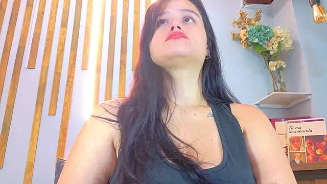 Snapshot of Jennifer_Vega1 chatting on October 1, 12:26 am Jennifer Vega1 online show from October 1, 12:26 am