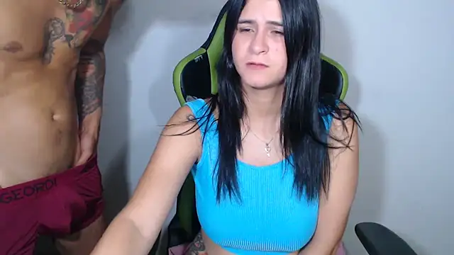 sensualduo online show from September 17, 5:05 am