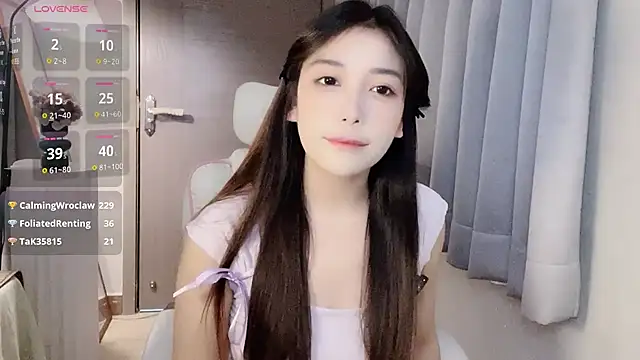 Snapshot of Xiao--Lin chatting on September 24, 4:50 pm Xiao--Lin online show from September 24, 4:50 pm