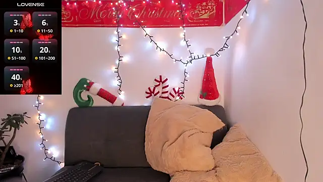 lara and danny online show from November 29, 9:08 pm