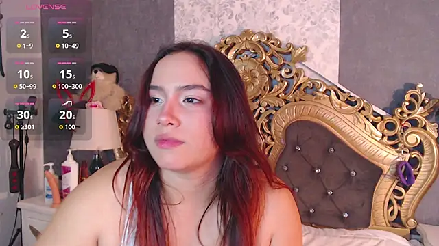 Snapshot of MileyRose chatting on October 17, 3:37 pm MileyRose online show from October 17, 3:37 pm