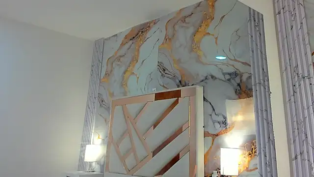 Megan Sweetas online show from September 21, 7:23 pm