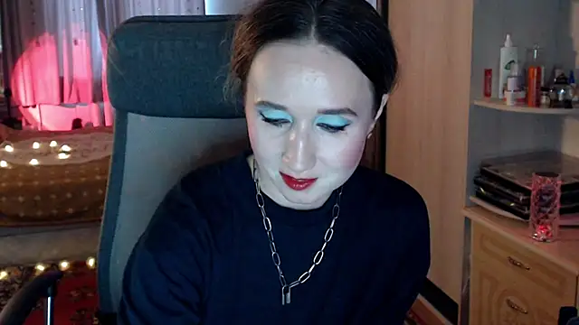 ClassyInna online show from December 23, 8:40 am