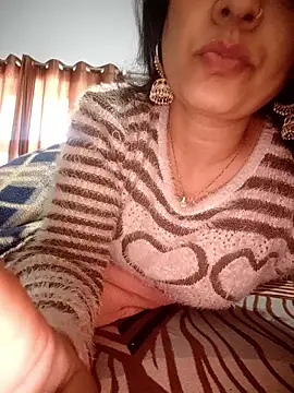 CUTE-PX online show from December 4, 4:37 am