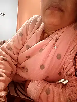 CUTE-PX online show from February 20, 6:37 am