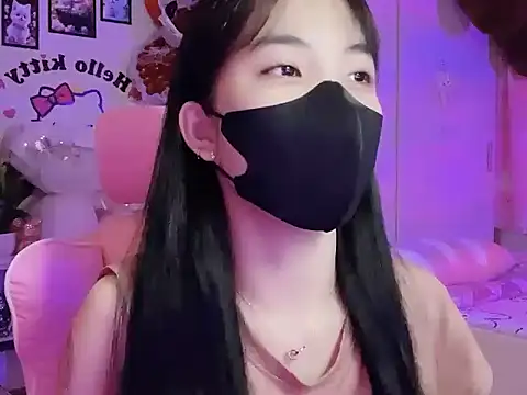 keelinnn19 online show from September 22, 7:45 pm