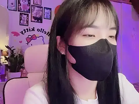 keelinnn19 online show from September 26, 7:00 pm