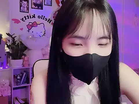 keelinnn19 online show from September 25, 6:50 pm