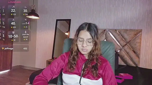 angeles azul online show from October 4, 1:39 pm