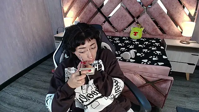 Babyyrasta666 online show from January 8, 3:32 am