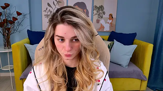 SweetyLicky online show from February 5, 4:10 pm