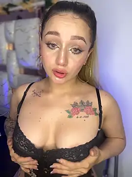 Sara Sophia420 online show from April 17, 6:26 am