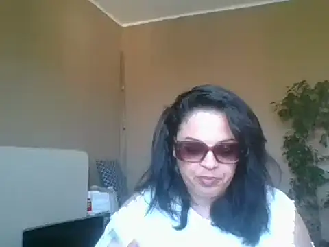 ITALIANASISIXX online show from April 9, 12:21 pm