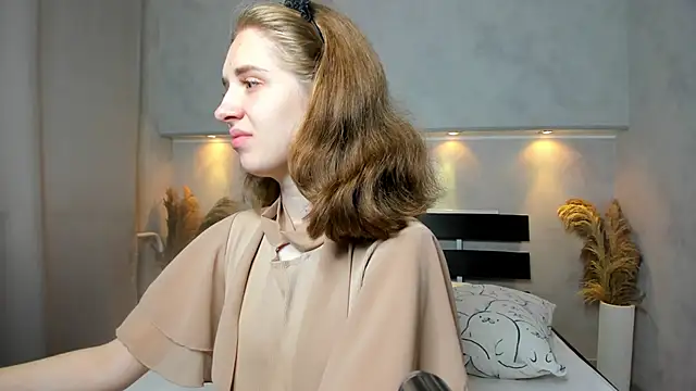 Snapshot of Camilla_Kelly chatting on September 15, 12:41 am Camilla Kelly online show from September 15, 12:41 am