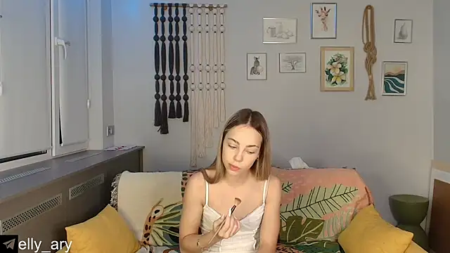 daddyonlyloveme online show from November 25, 9:15 pm