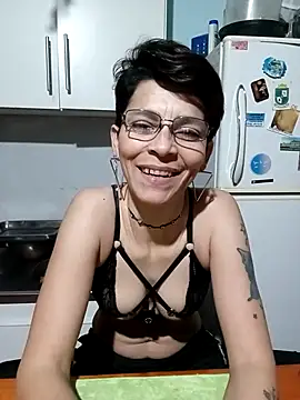 Snapshot of Lulypsicologasexual chatting on October 6, 3:45 am Lulypsicologasexual online show from October 6, 3:45 am