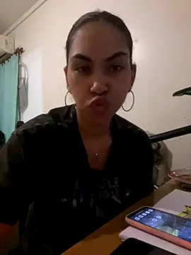 jessens144 online show from November 26, 4:13 am