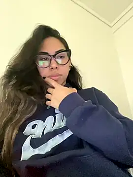 Snapshot of jessens144 chatting on September 23, 3:43 pm jessens144 online show from September 23, 3:43 pm
