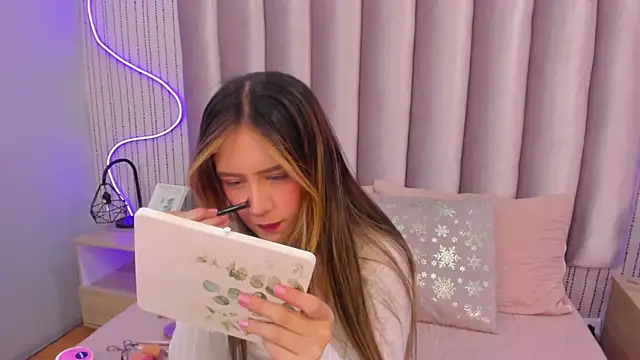 SamanthaPeachss online show from November 13, 12:26 pm