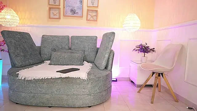 LoonaNyx online show from November 21, 11:34 am